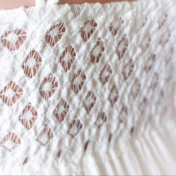 White Mini Ruffle Dress Boho Crochet Floral Lace - Picture 6 of 12